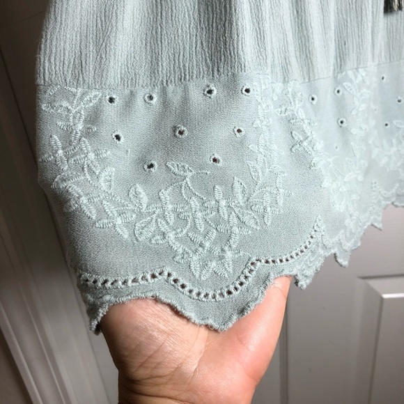 Artesia Top Womens Sage Green Embroidered Boho Flowy Short Sleeve Blouse L - Picture 4 of 14